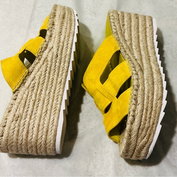 Marc Fisher LTD Robyn Espadrille Sandal Yellow Suede Juke Wedge Platform Size 9 - Picture 11 of 13